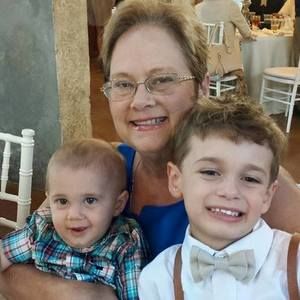 Meet your Posher, Denise